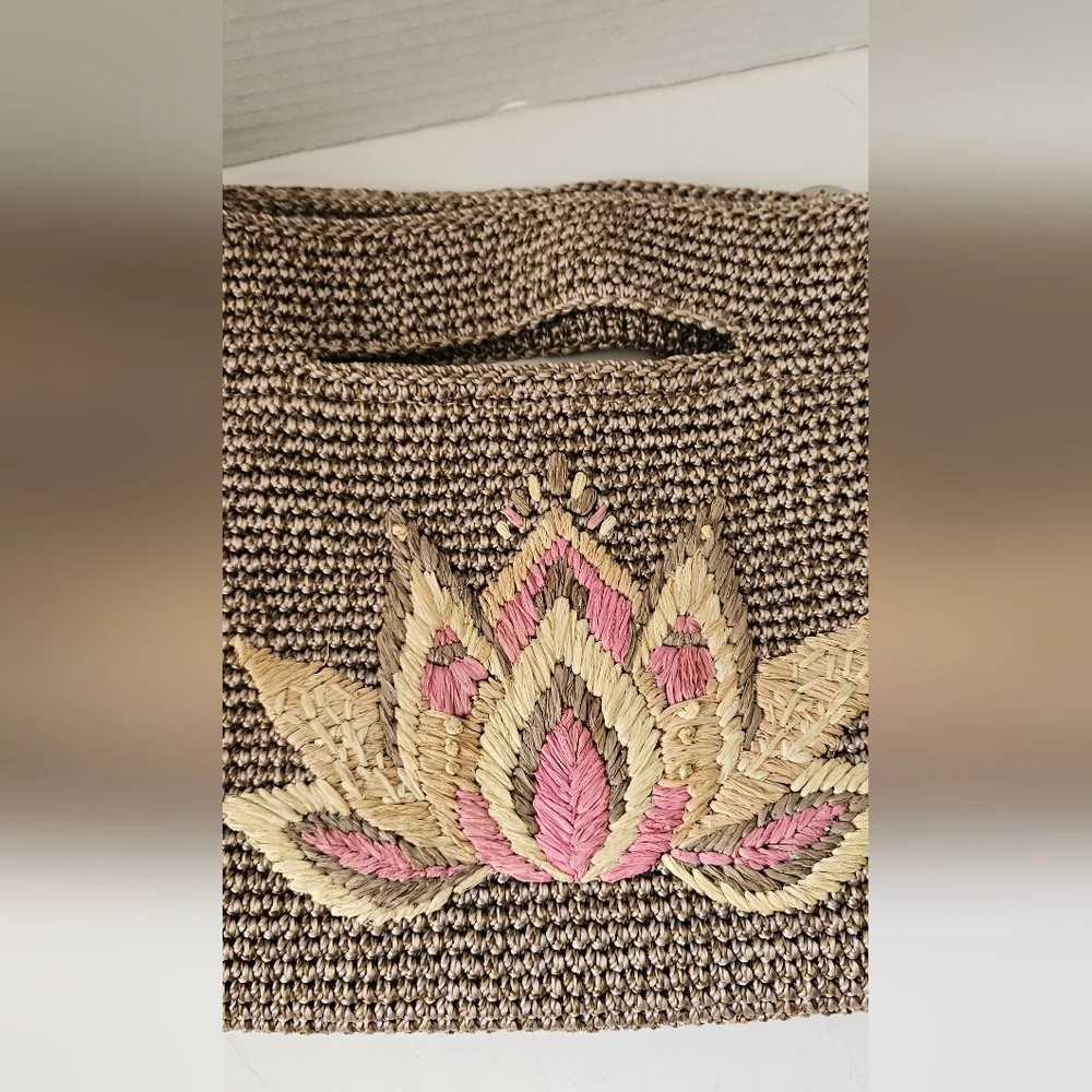 The Sak Linden Crochet Lotus Convertible‎ Crossbody Bag - Picture 8 of 8